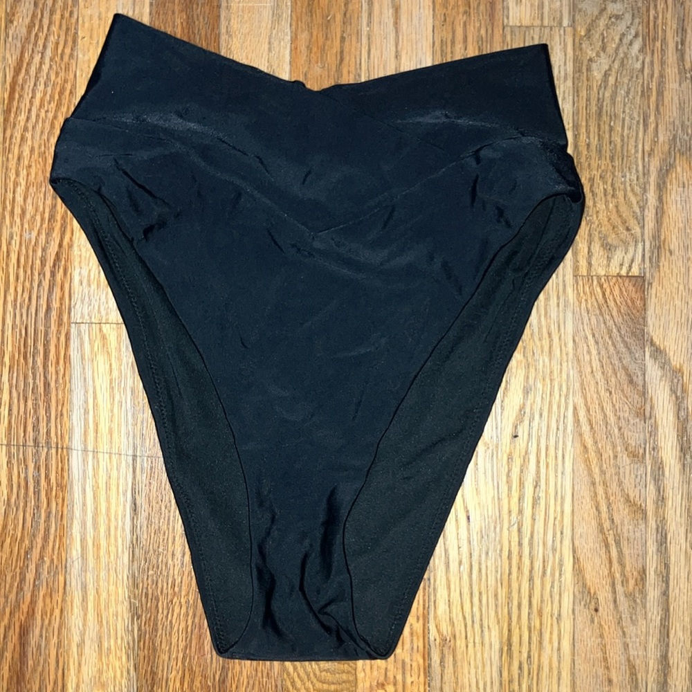 High cut cheeky bikini bottoms XS